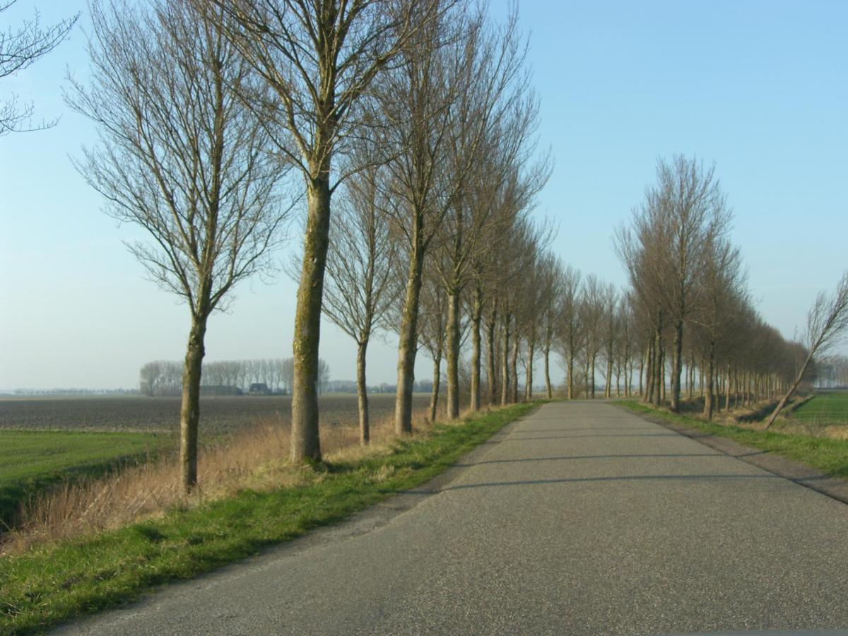Bed and Breakfast Slapen Bij De Zeeuwse Lala IJzendijke Exteriér fotografie